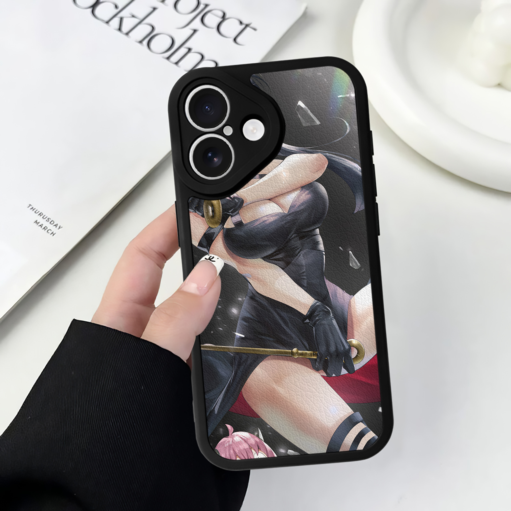 （画像用） SPY×FAMILY间谍家家酒 【iPhone 16シリーズ対応】シリコンスマホケース（レザー調） 材質：シリコン